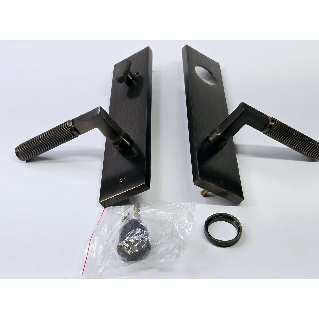 Signature Hardware 455560 Satcher Keyed Entry Door Knob Set - Matte Black *READ