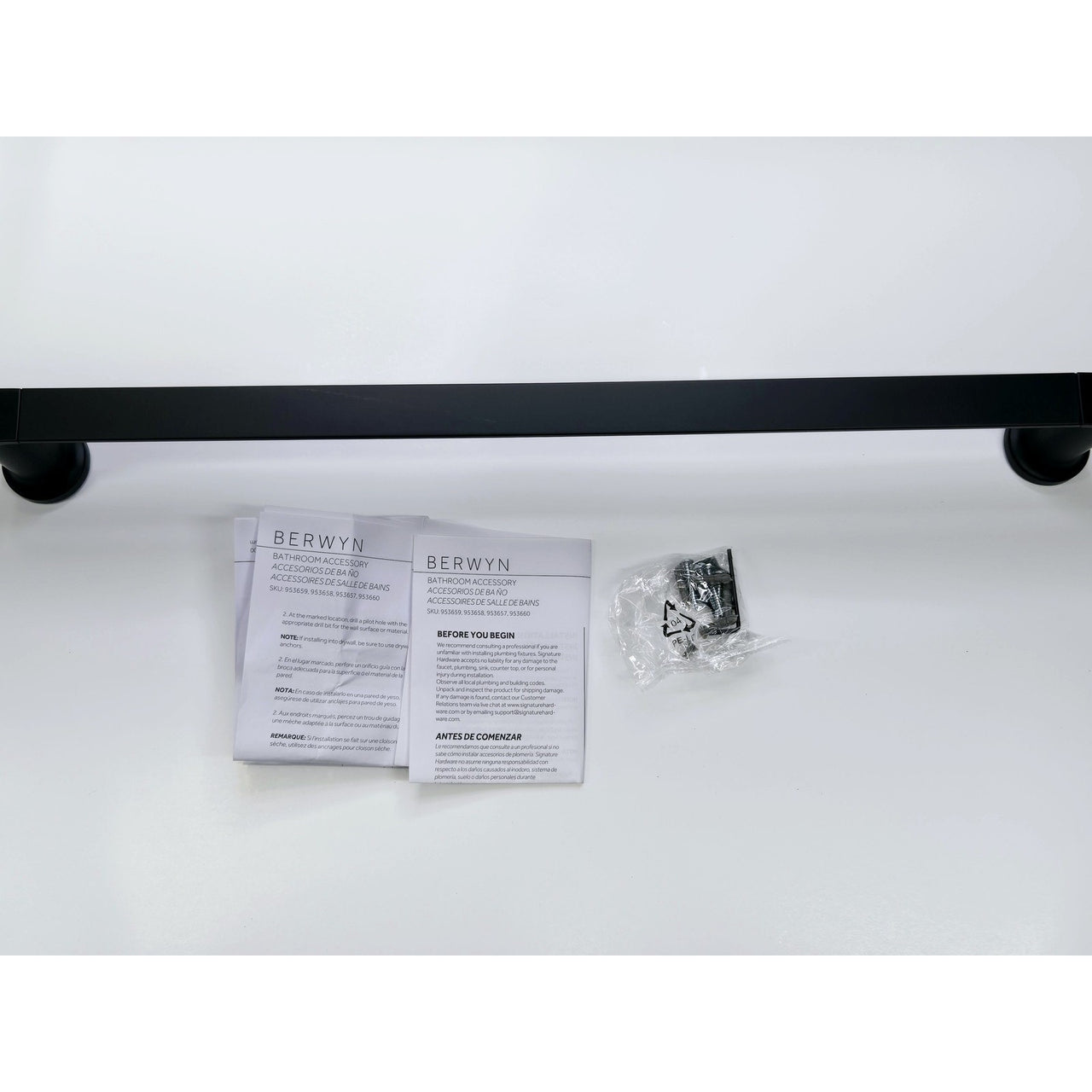 Signature Hardware 482826 Berwyn 24" Towel Bar - Matte Black *READ