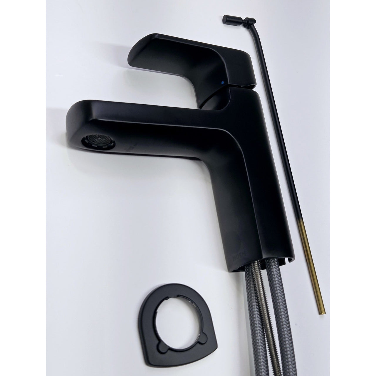Moen 6900BL Rizon One Handle Modern Bathroom Faucet - Matte Black