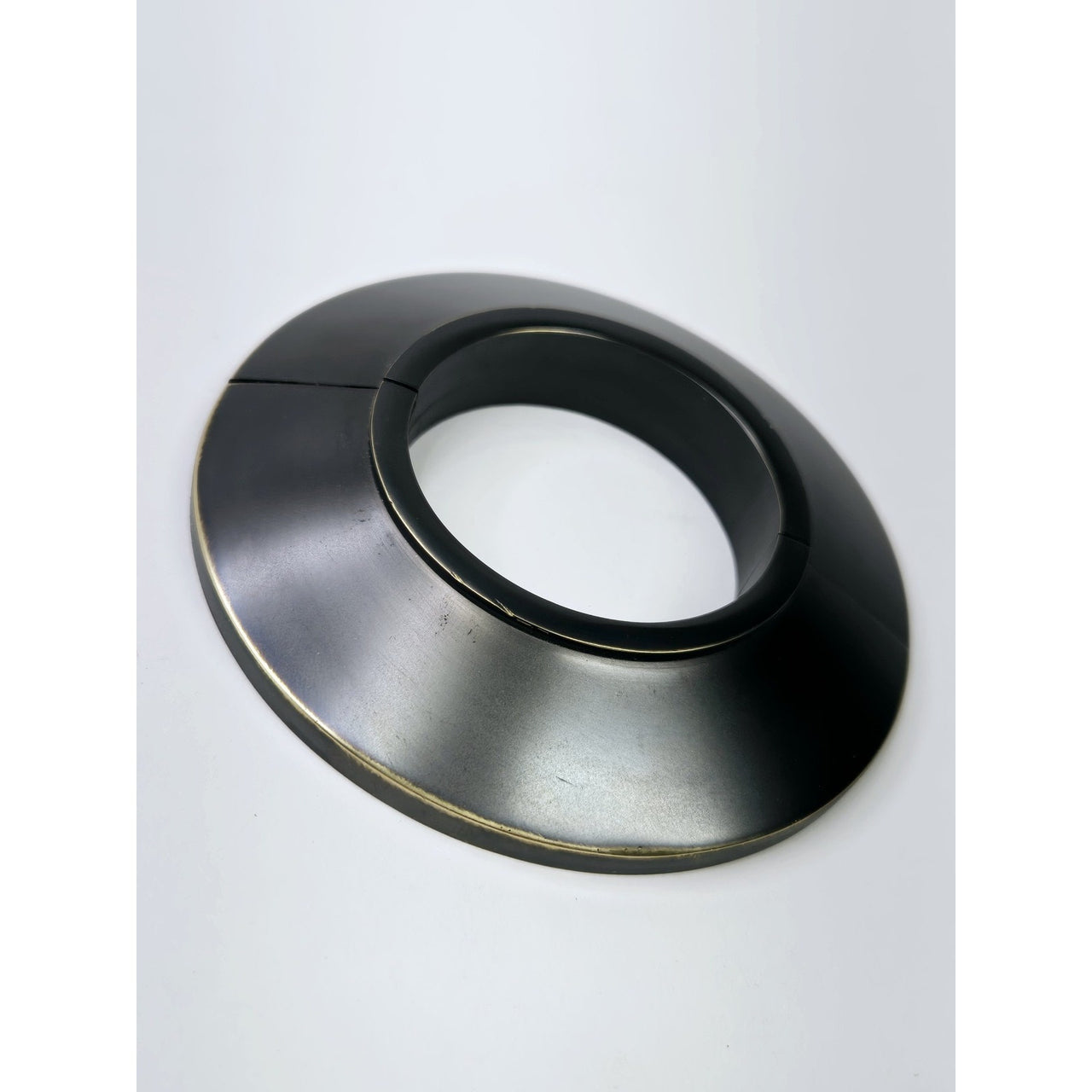 Signature Hardware 243477 Smooth Radiator Flange, Fits 1-1/2" - Antique Brass