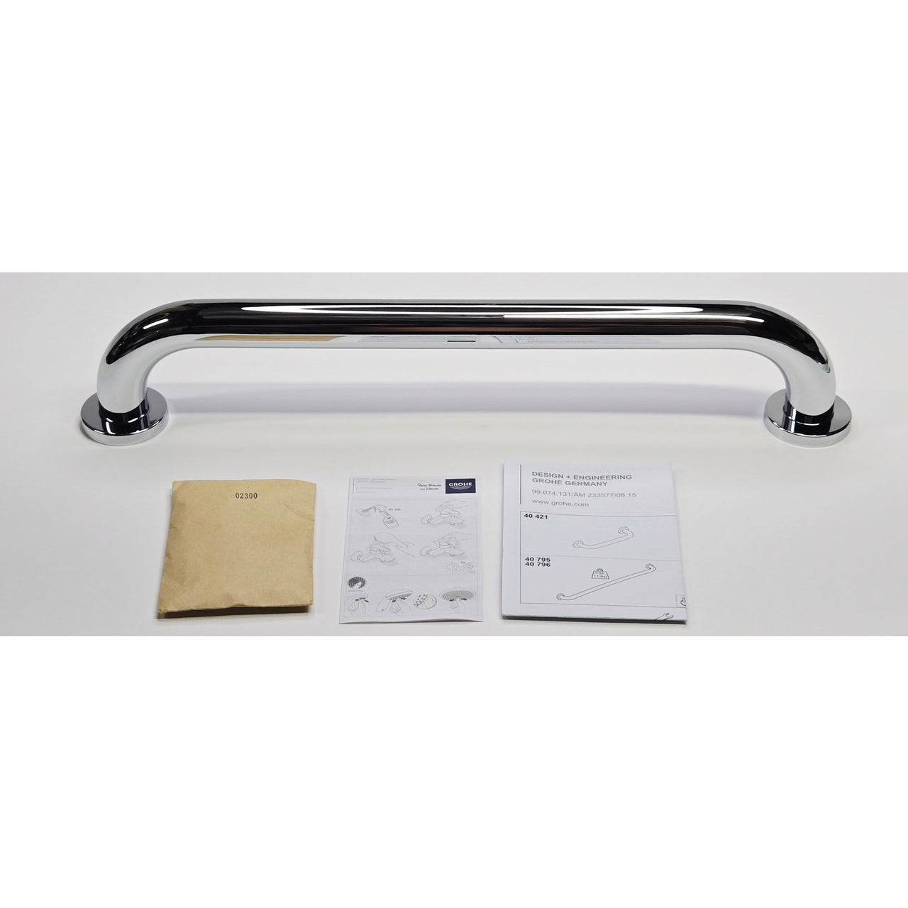 Grohe 40793001 Essentials 18" Grab Bar - Starlight Chrome