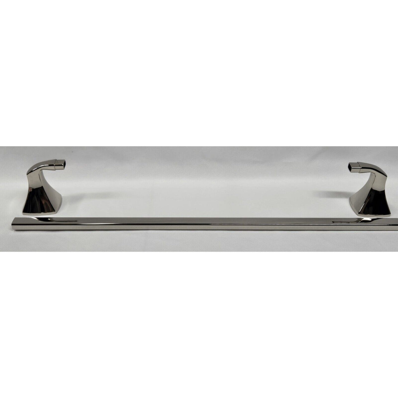 Moen YB5124NL Voss 24" Towel Bar - Polished Nickel