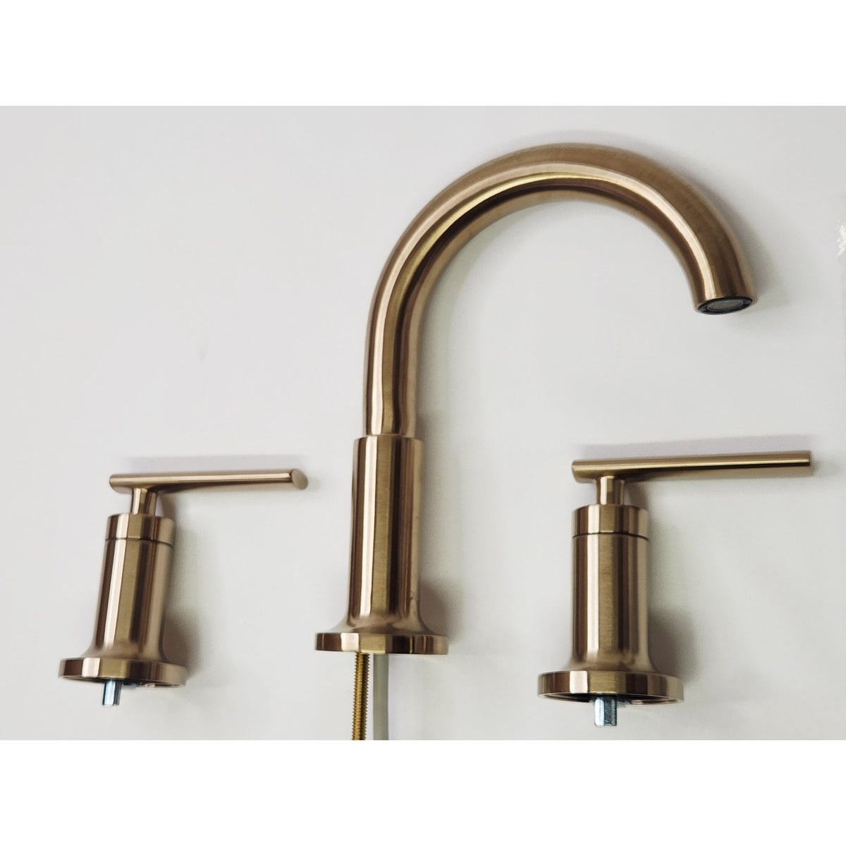 Delta 35442-CZMPU-DST Altado 1.2 GPM Widespread Bathroom Faucet-Champagne Bronze