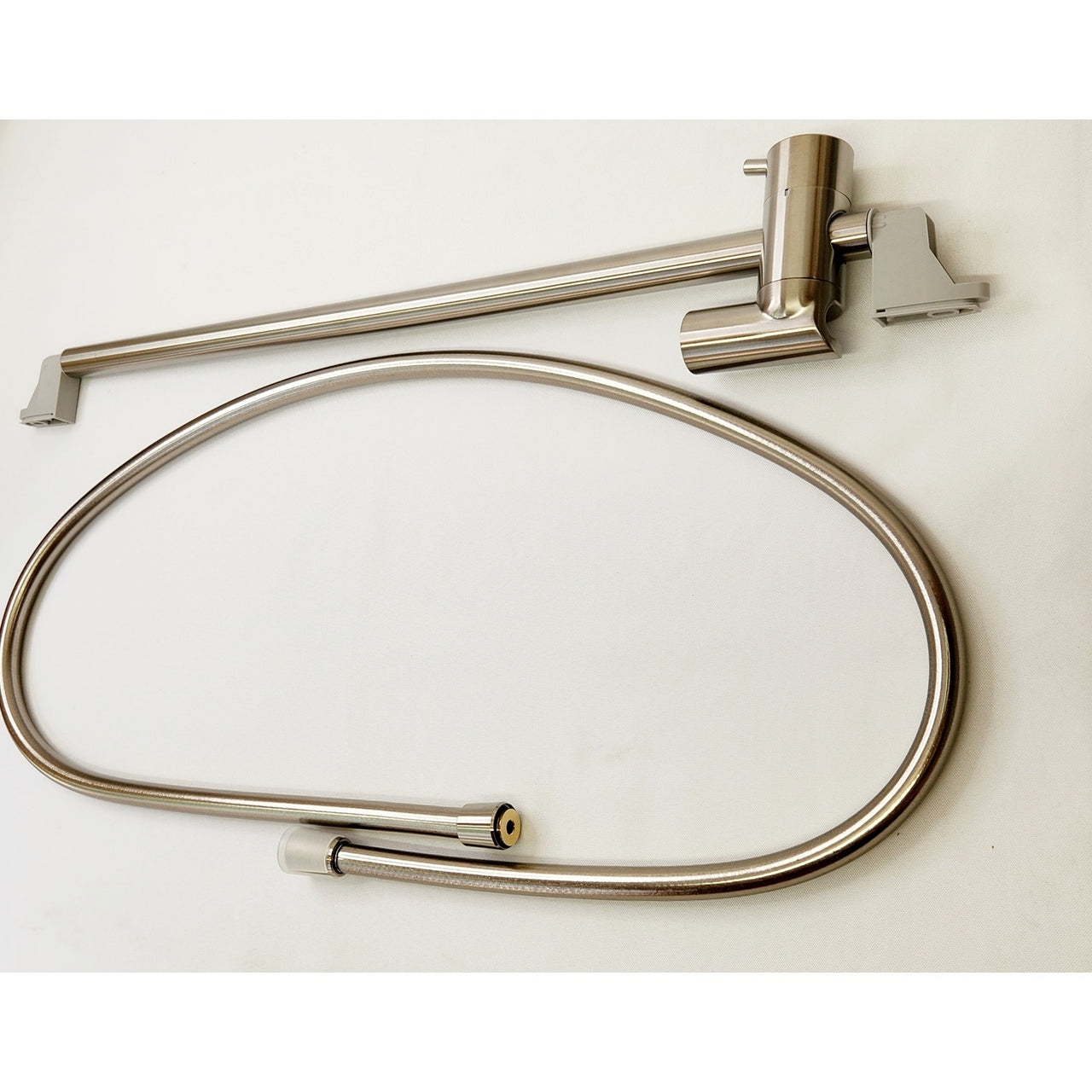 hansgrohe 28632820 Unica 24" Shower Slide Bar - Brushed Nickel