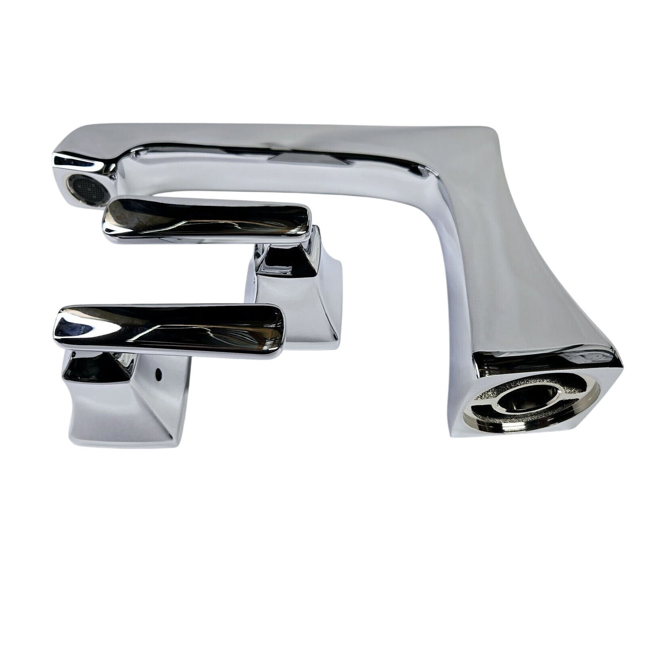 Delta T2764 Ashlyn Deck Mounted Roman Tub Filler - Chrome