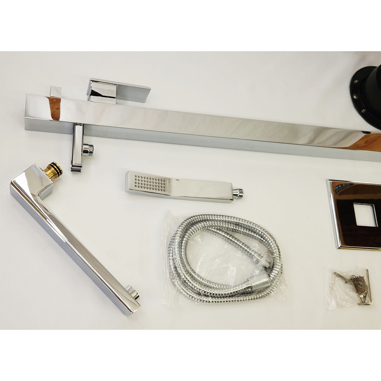 Signature Hardware 421585 Ryle FloorMounted Tub Filler w/Hand Shower-Chrome READ