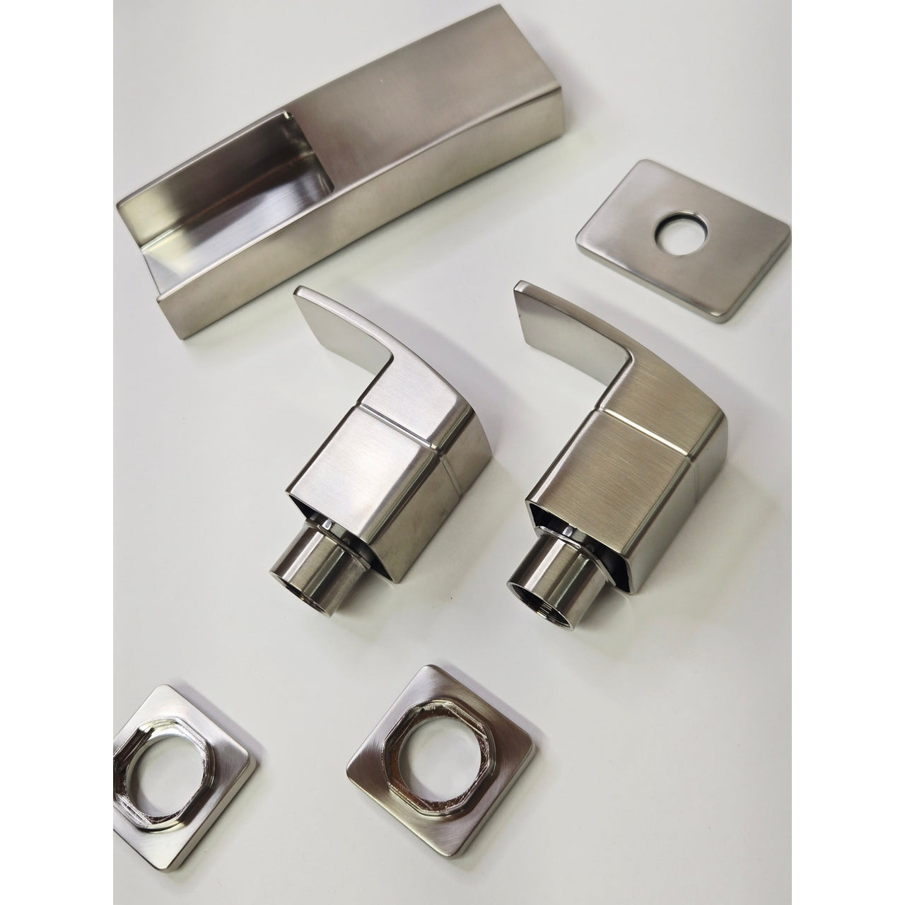 Pfister LG49-DF1K Kenzo 1.2GPM Wall Mounted Bathroom Faucet -Brushed Nickel READ