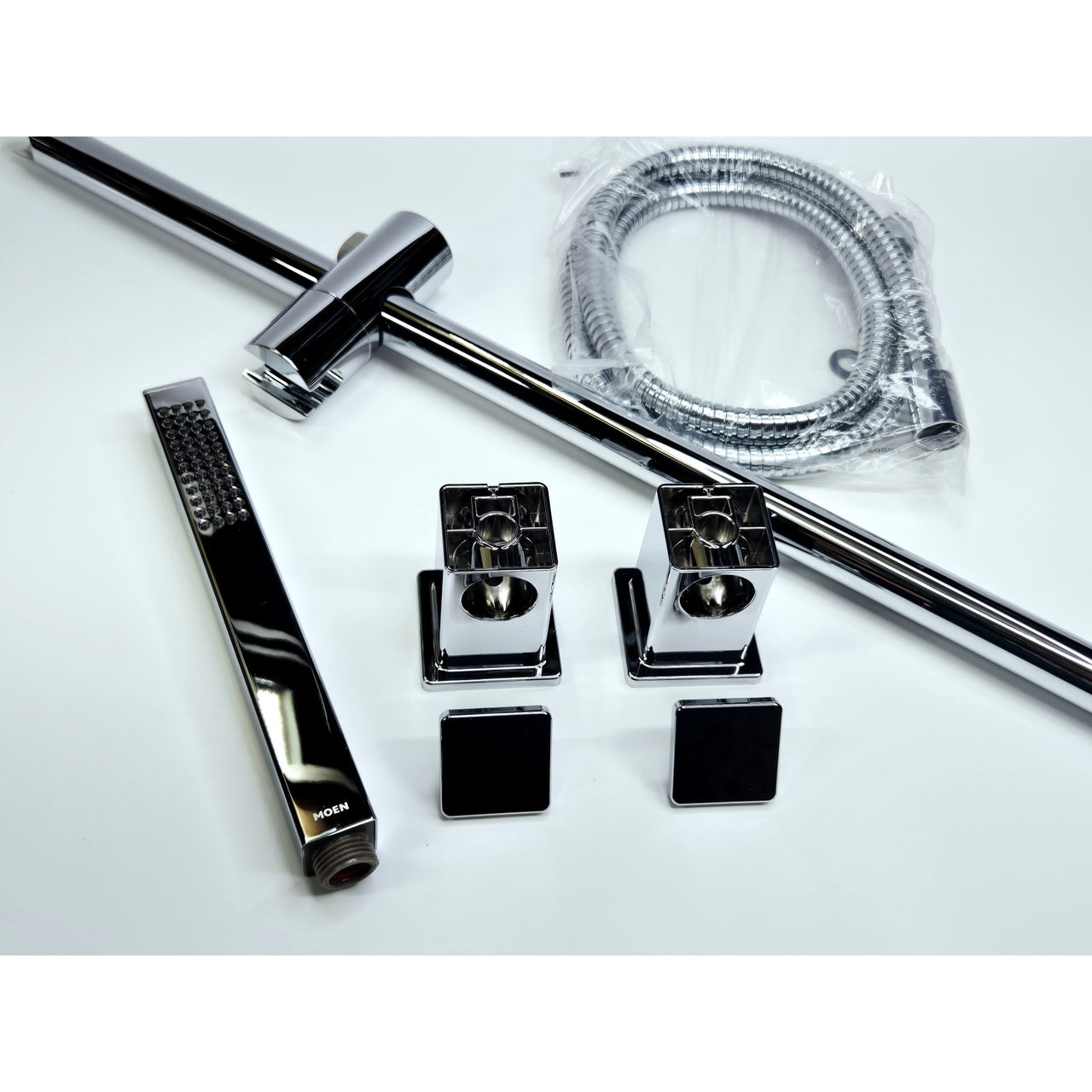 Moen S3880EP 1.75 GPM Hand Shower Package with Adjustable Slide Bar - Chrome