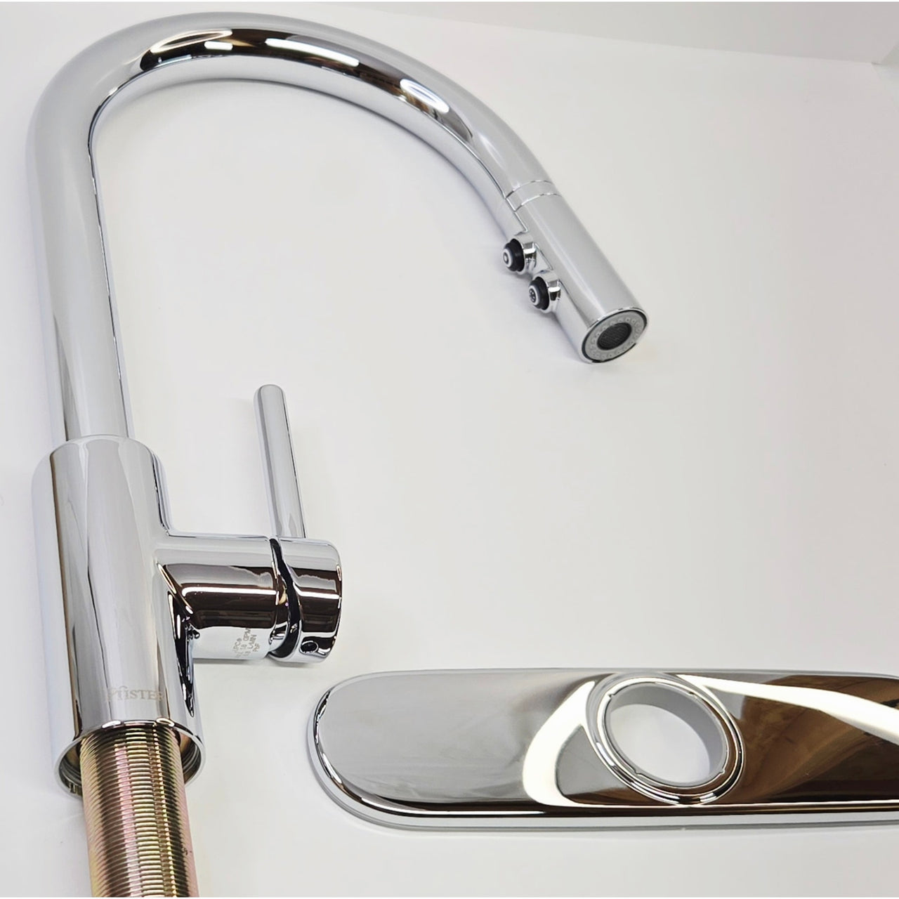 Pfister LG529-SAC Stellen Pull-Down Sprayer Kitchen Faucet - Polished Chrome