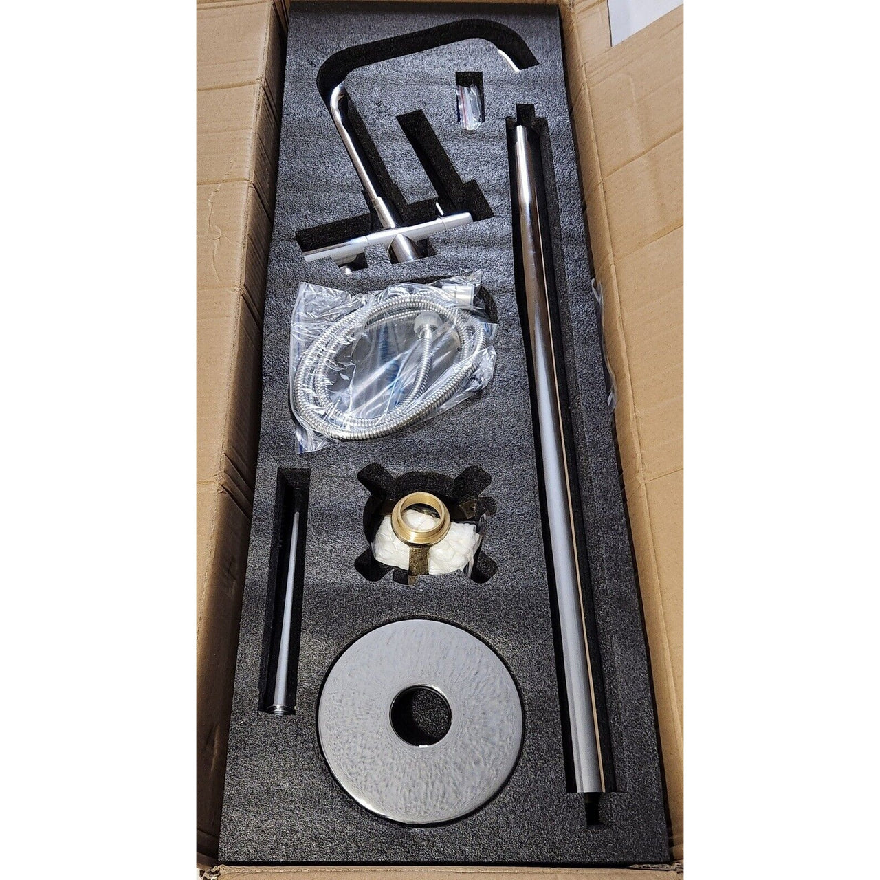 Vinnova 109215-BTF-PC Delara Freestanding Floor Mount Tub Filler-Polished Chrome