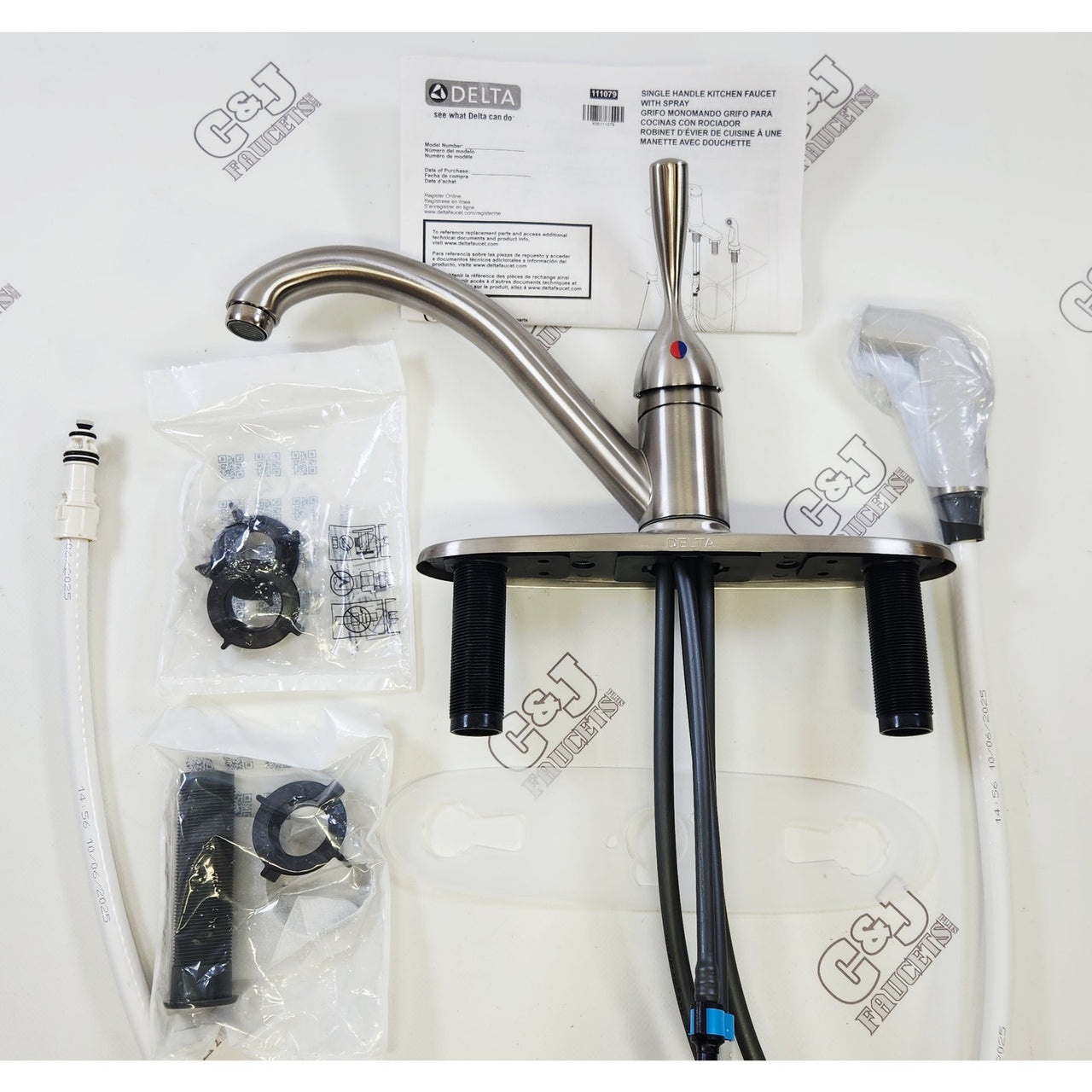 Delta 400-SS-DST Classic 1.8 GPM Kitchen Faucet with Side Spray - Stainless