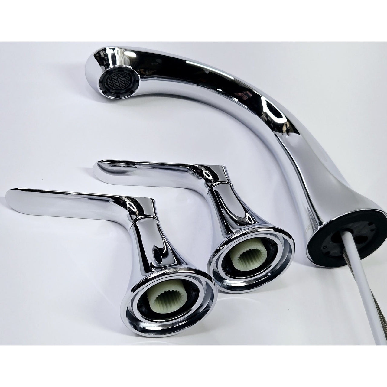 Moen 84517 Findlay 8" Widespread Bathroom Faucet - Chrome