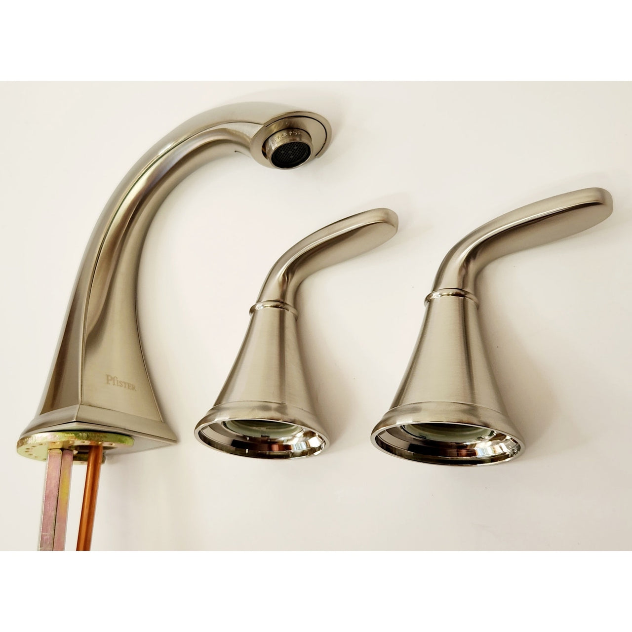 Pfister LF-049-PDKK Pasadena 8 in. Widespread Bathroom Faucet - Brushed Nickel