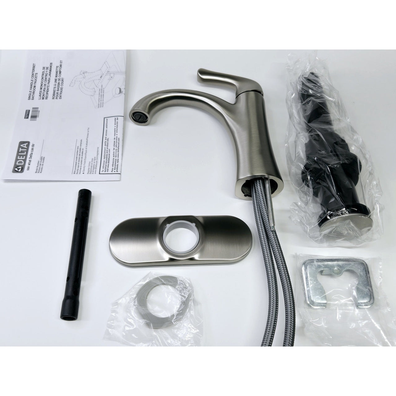 Delta 15840LF-SP Arvo 1.2 GPM Single Hole Bathroom Faucet - SpotShield Stainless