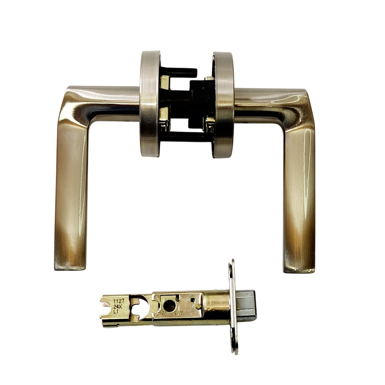 Kwikset 720LSLRDT-15  Lisbon Passage Door Lever Set w/Round Rose - Satin Nickel