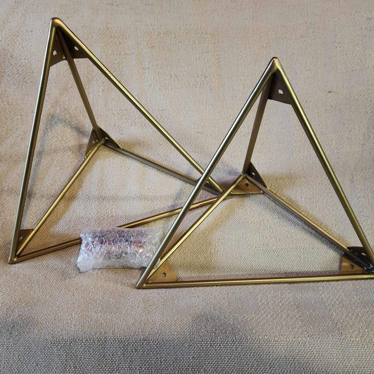 Signature Hardware 482455 Terza 6-1/2" Brass Shelf Bracket - Satin Brass