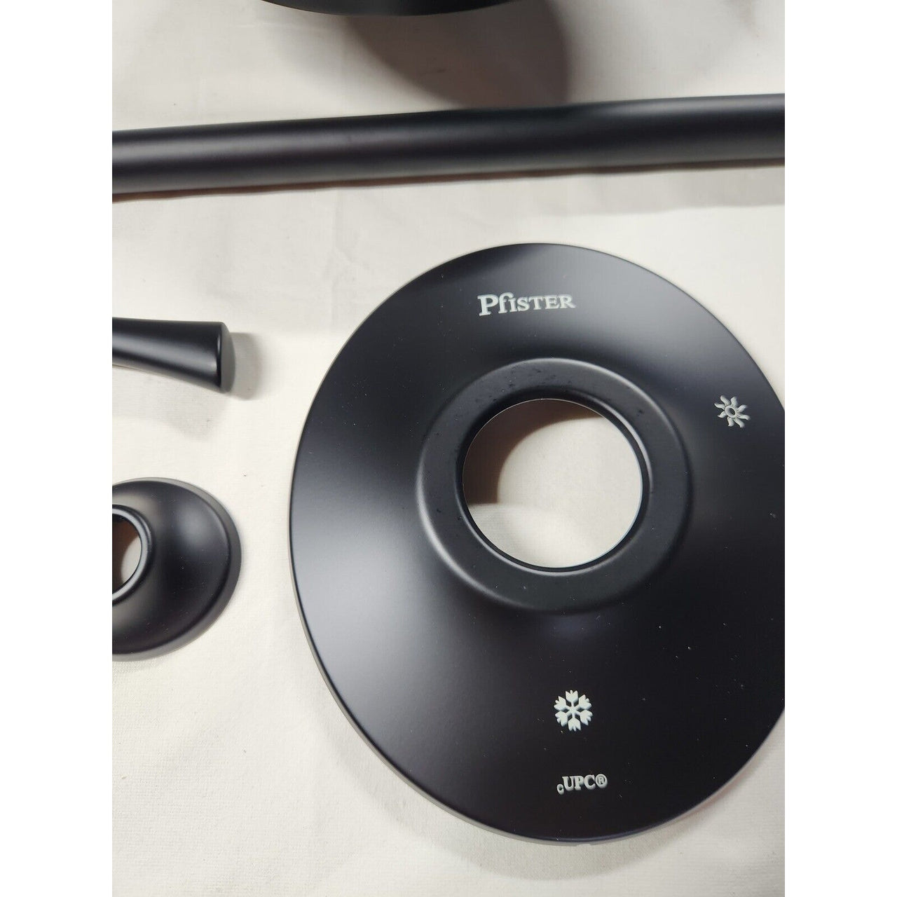 Pfister LG89-7RHB Rhen 1-Handle Shower Only Trim Kit - Matte Black