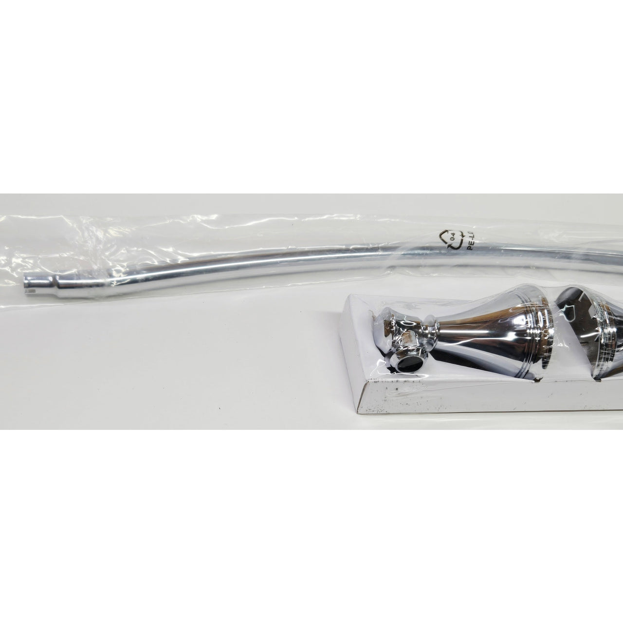 Delta 79724 Cassidy 18" Towel Bar - Chrome