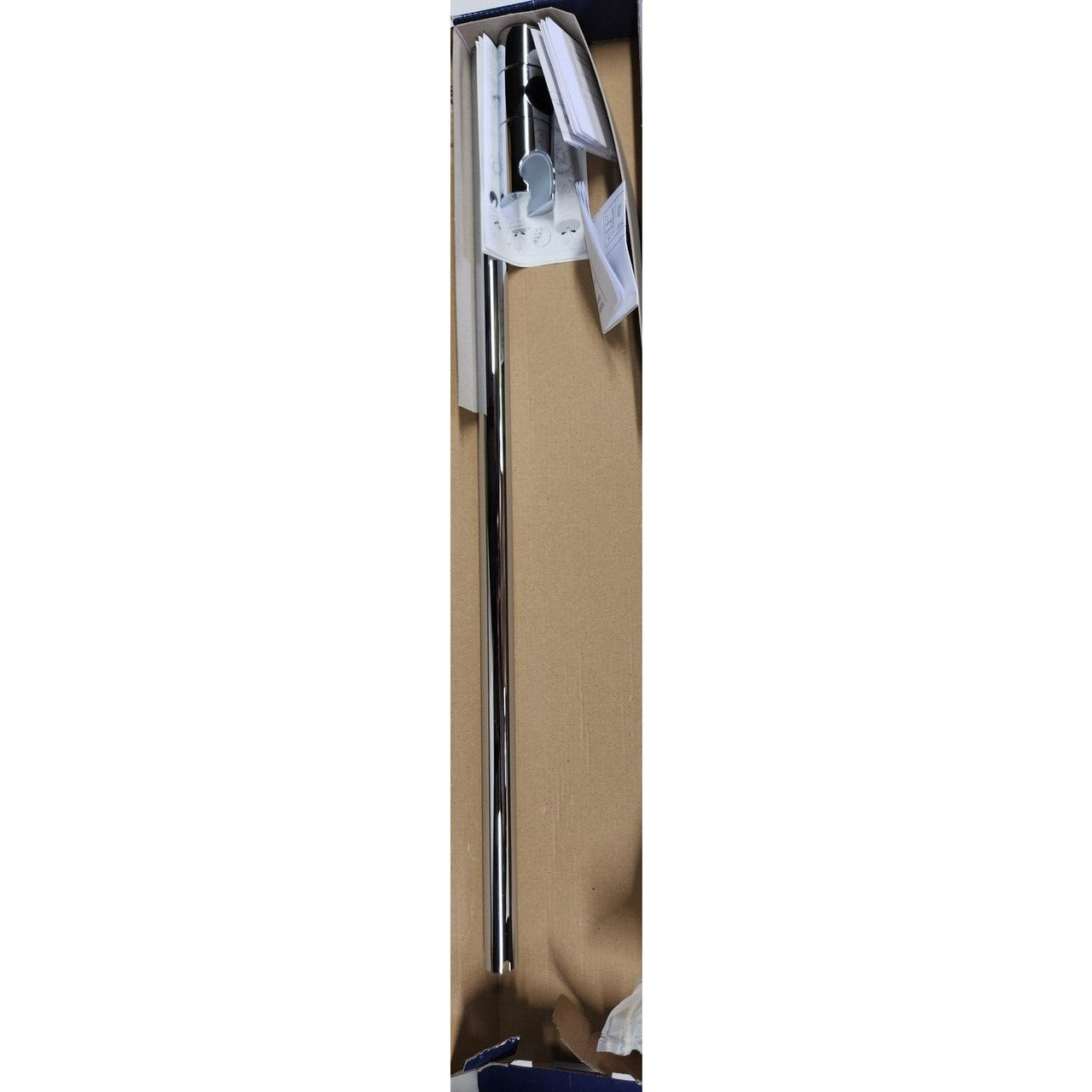 Grohe 27521000 New Tempesta Cosmopolitan 24 In. Shower Bar - Starlight Chrome