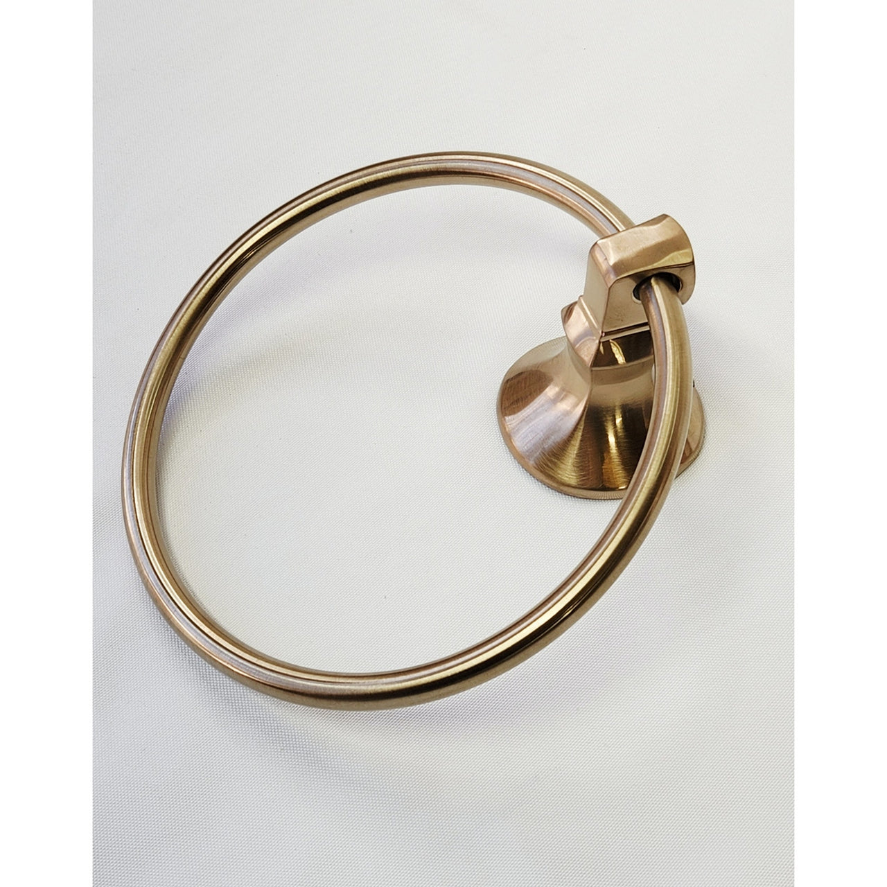 Delta 76446-CZ Ashlyn Wall Mount Single Towel Ring - Champagne Bronze READ