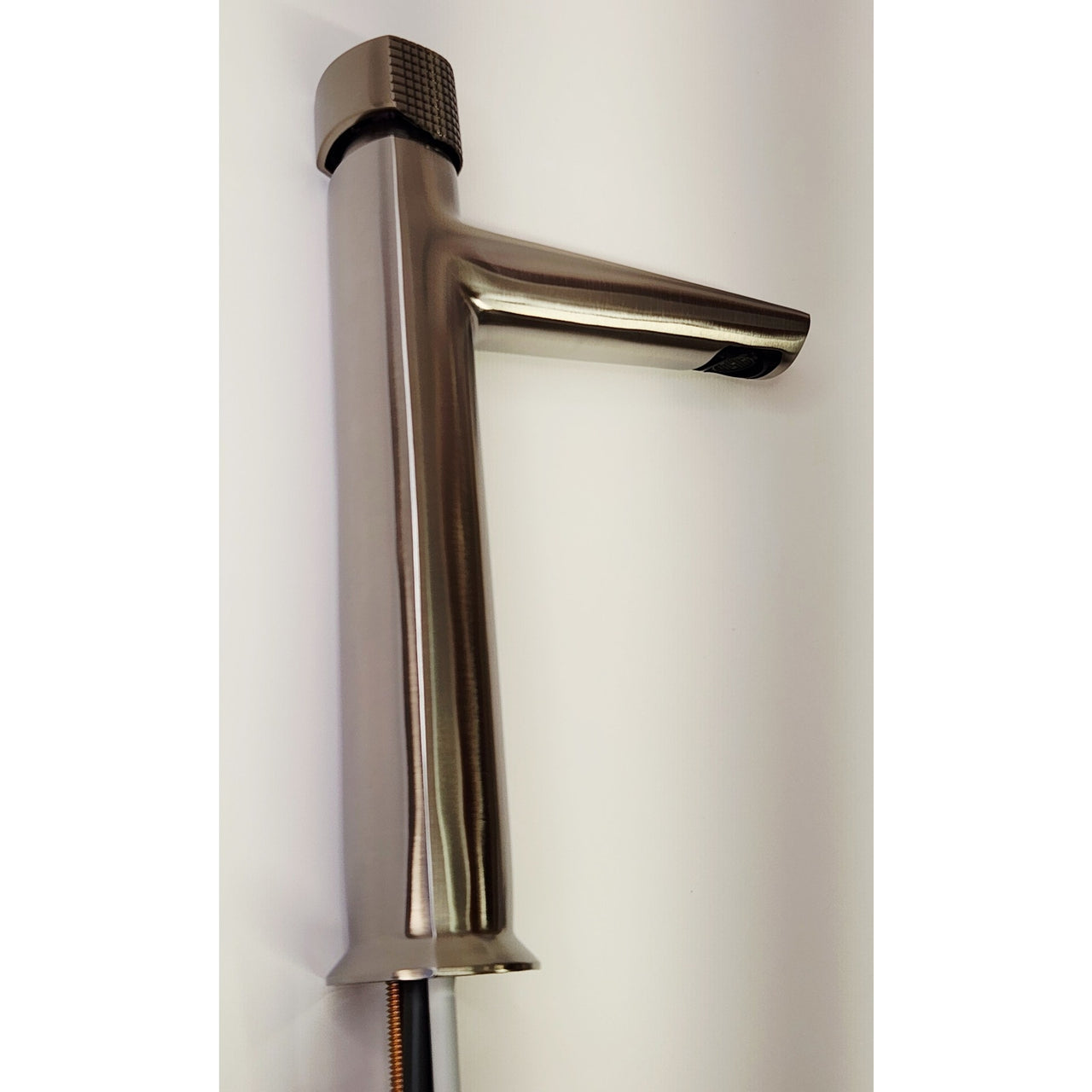 Delta 673-SS-PR-DST Galeon Single Hole Bathroom Faucet - Lumicoat Stainless