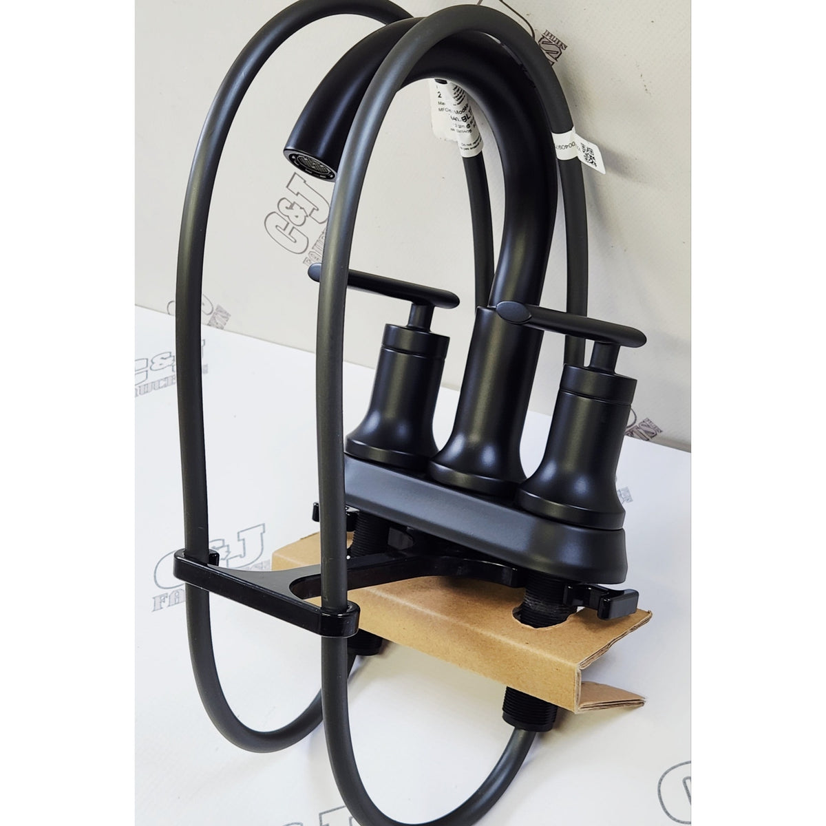 Delta 25442-BLTP-DST Altado 1.2 GPM Centerset Bathroom Faucet - Matte Black