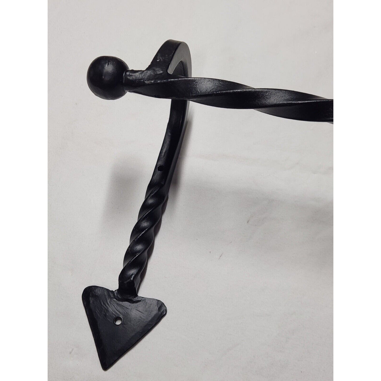 Signature Hardware 327515 Gothic Cast Iron Towel Bar - Matte Black Powder Coat