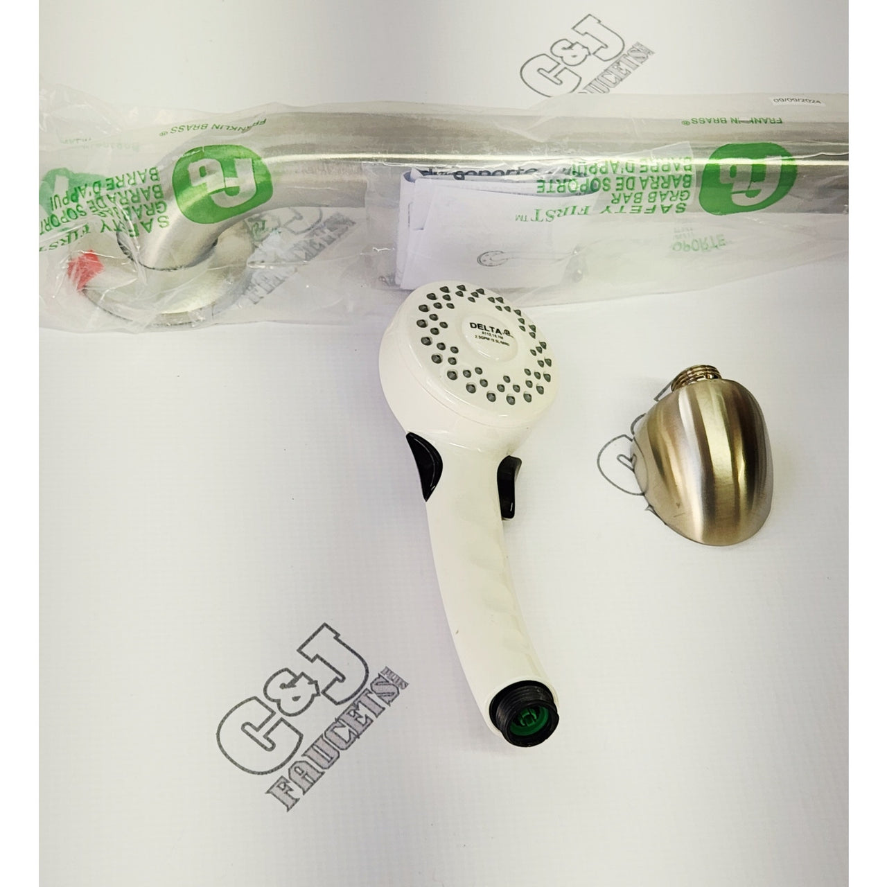 Delta RPW324HDF Commercial Handshower w/Grab Bar 2.5GPM - Stainless/White READ