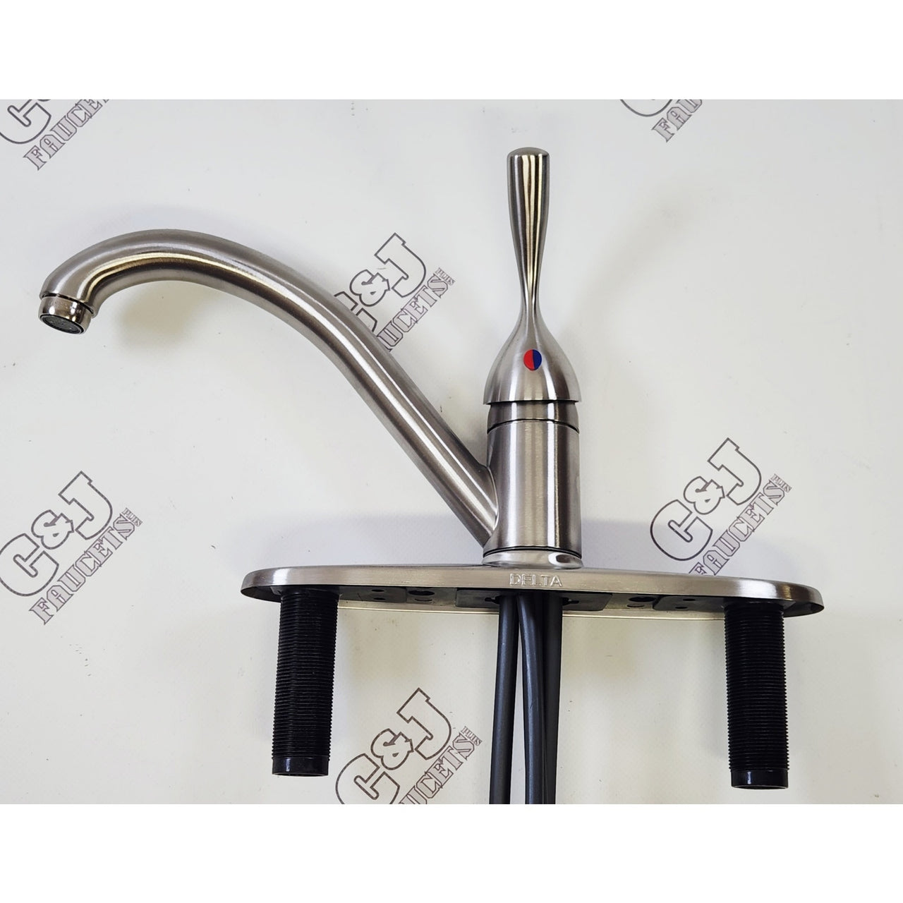 Delta 400-SS-DST Classic 1.8 GPM Kitchen Faucet with Side Spray - Stainless
