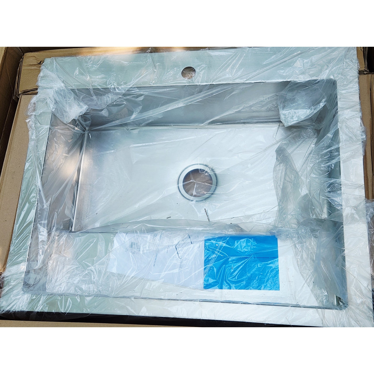 Elkay ELDSSF33279DBG Dart Canyon 33" Farmhouse Workstation Sink - Stainless READ