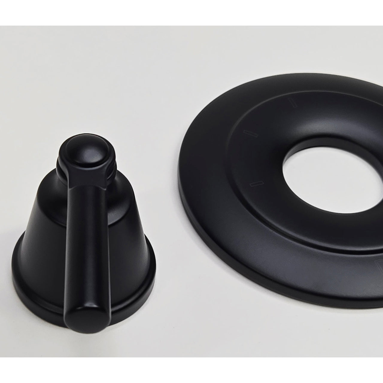 Delta T11835-BL Saylor Diverter Valve Trim Less Rough-In Valve - Matte Black