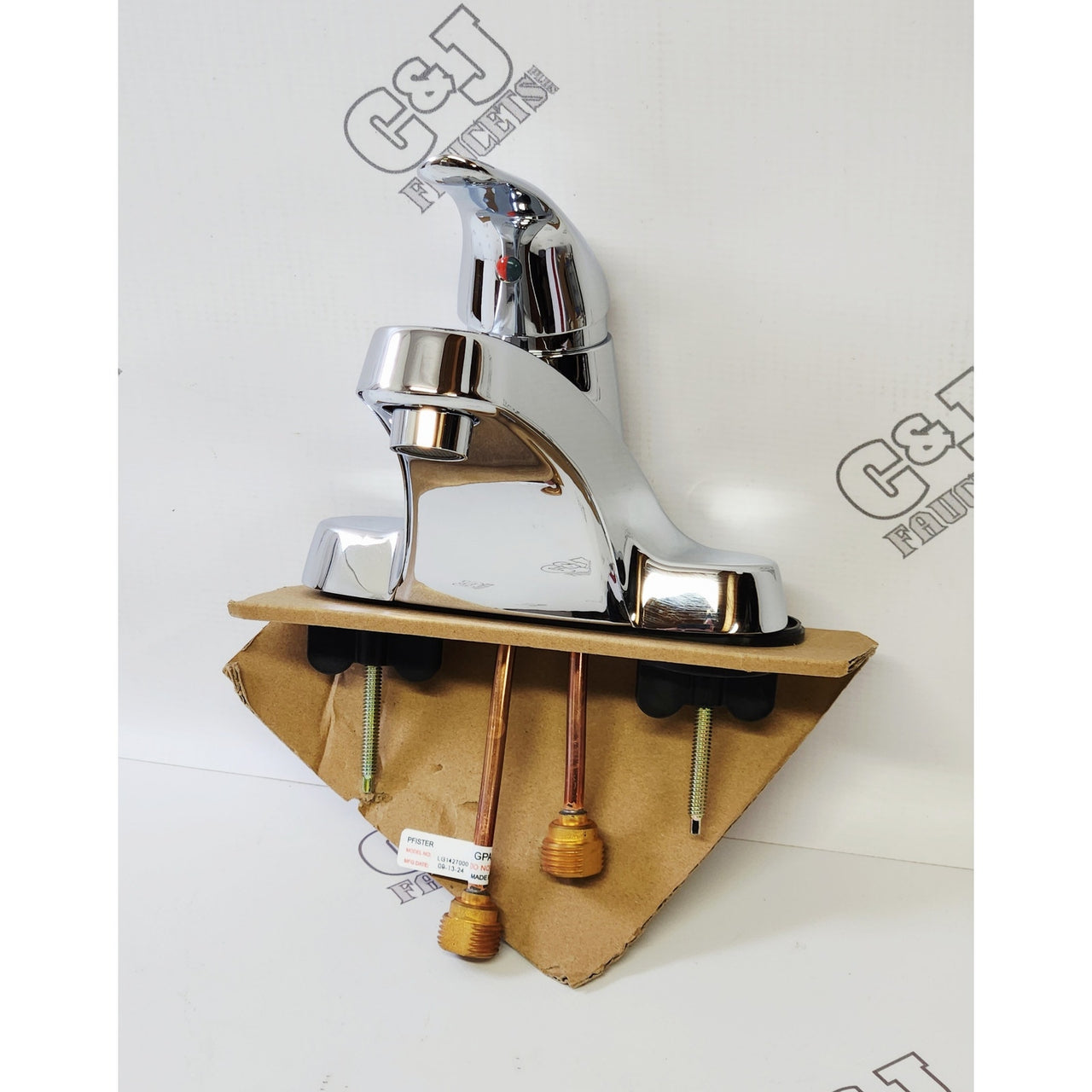 Pfister LG142-7000 Pfirst 1-Handle 4" Centerset Bathroom Sink Faucet - Chrome