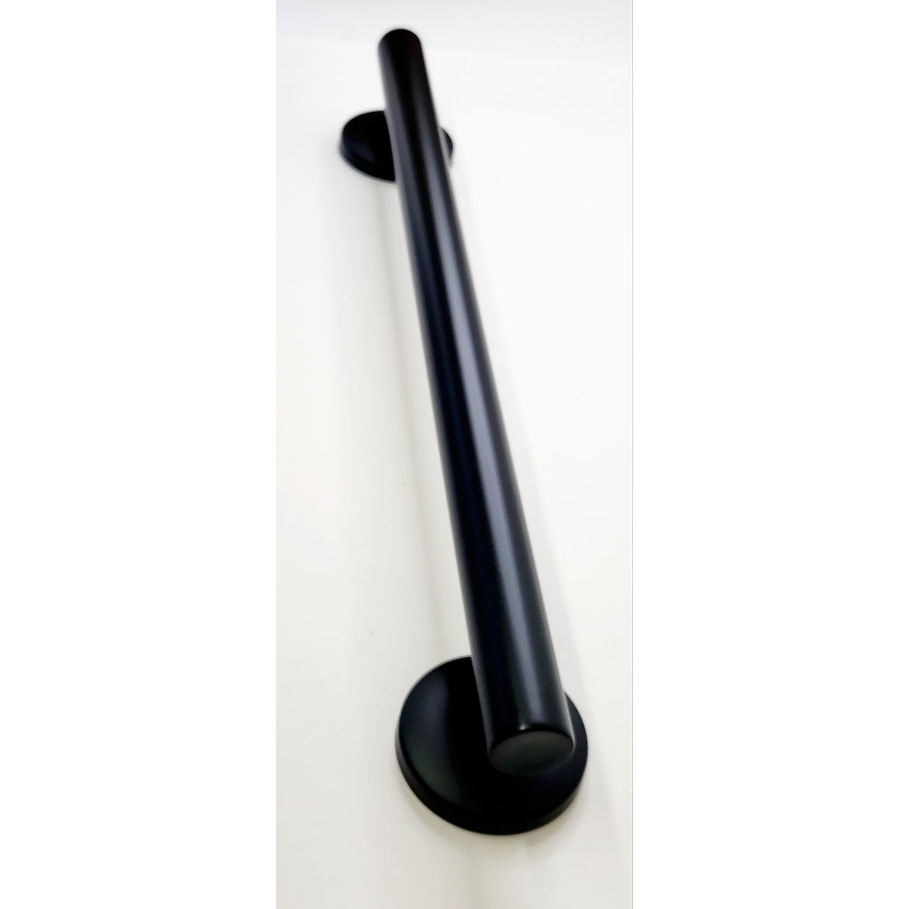 Signature Hardware 482904 Contemporary 18" Grab Bar - Matte Black