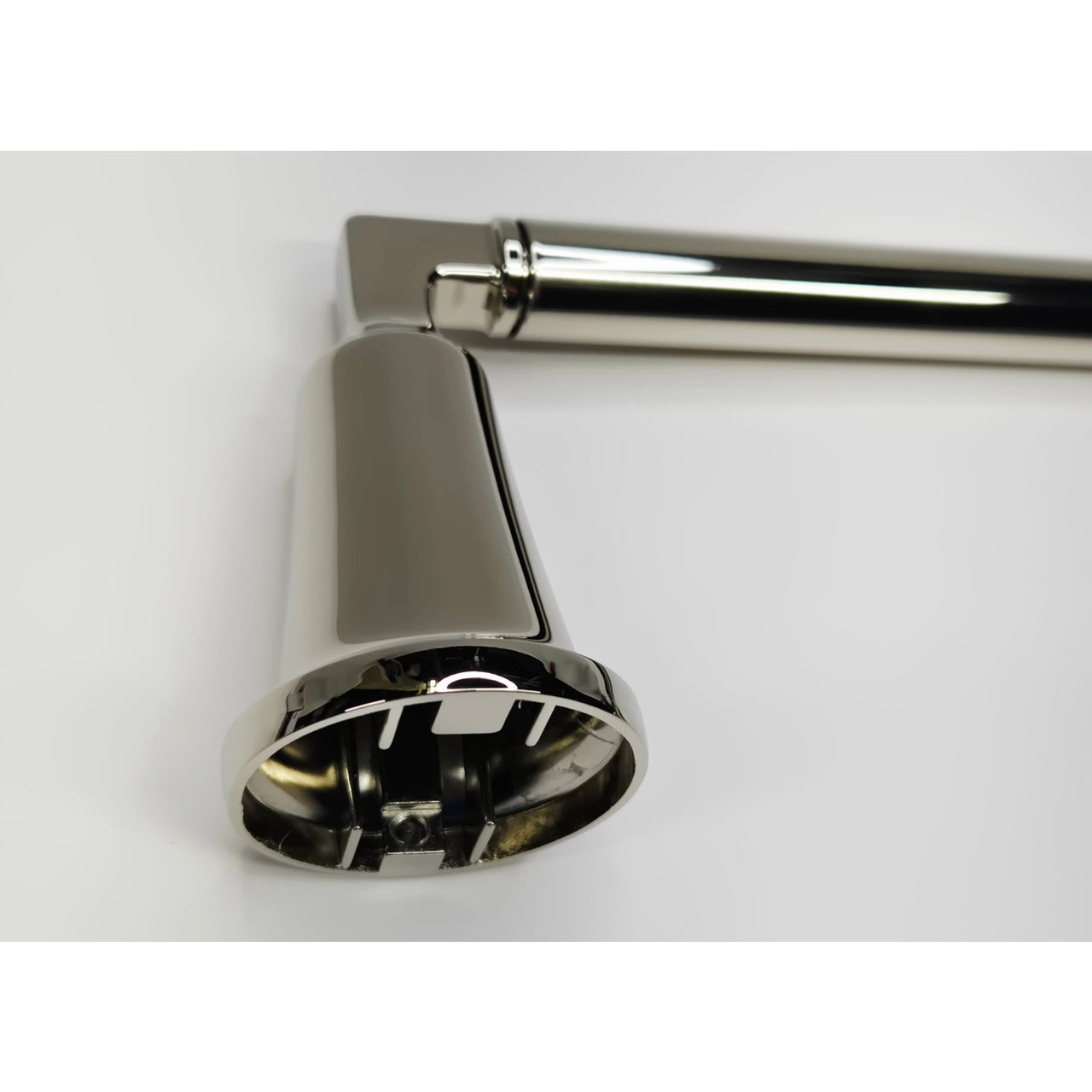 Delta 74808-PN Bowery 8" Towel Bar - Brilliance Polished Nickel READ