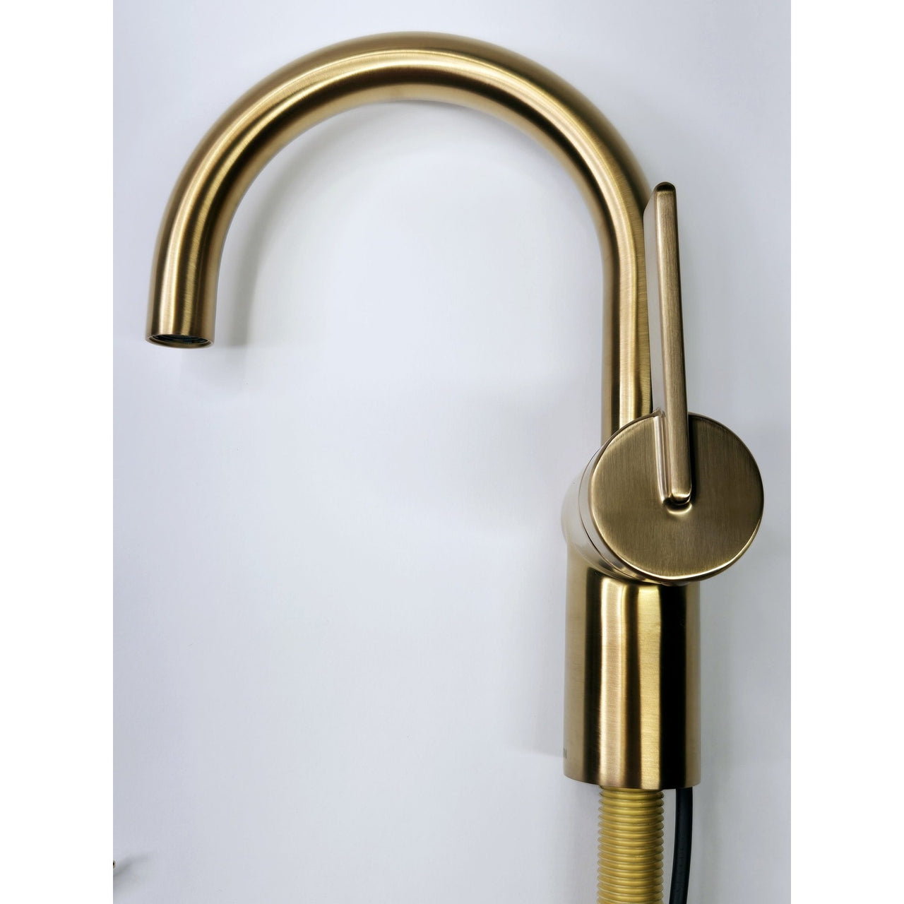 Moen 6221EWBG Cia 1.2 GPM Motionsense Wave Bathroom Faucet - Brushed Gold
