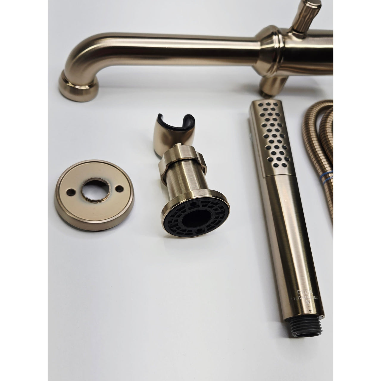 Delta T5784-CZ-PR-LHP-WL Broderick Wall Mounted Tub Filler-Champagne Bronze READ