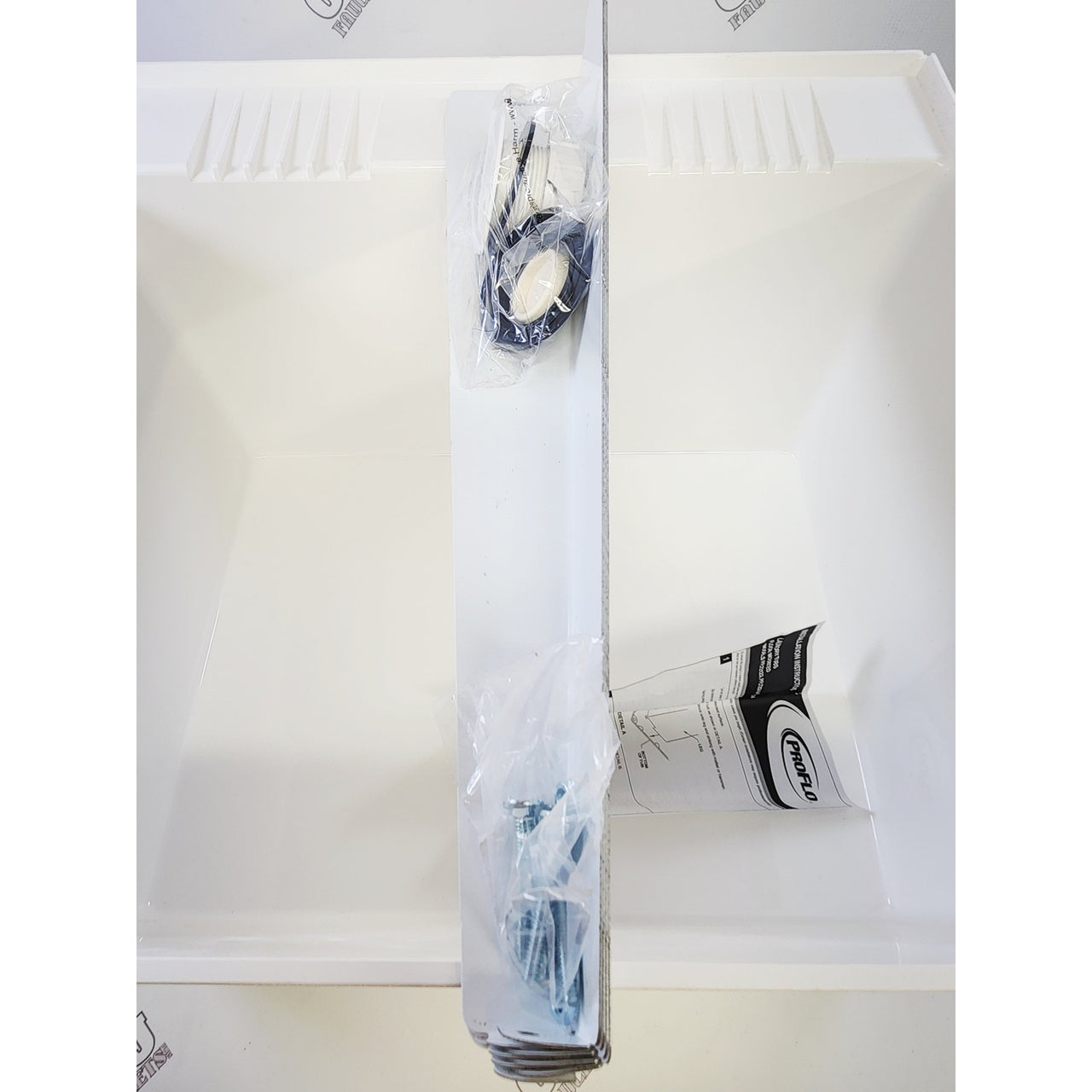 Proflo PFLT2123 23" Single-Basin Free Standing Laundry Sink - White