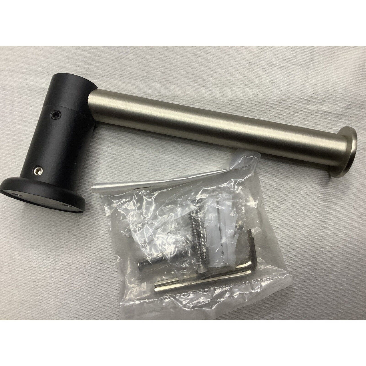 Signature Hardware 466622 Mendi Toilet Paper Holder - Matte Black/Satin Nickel