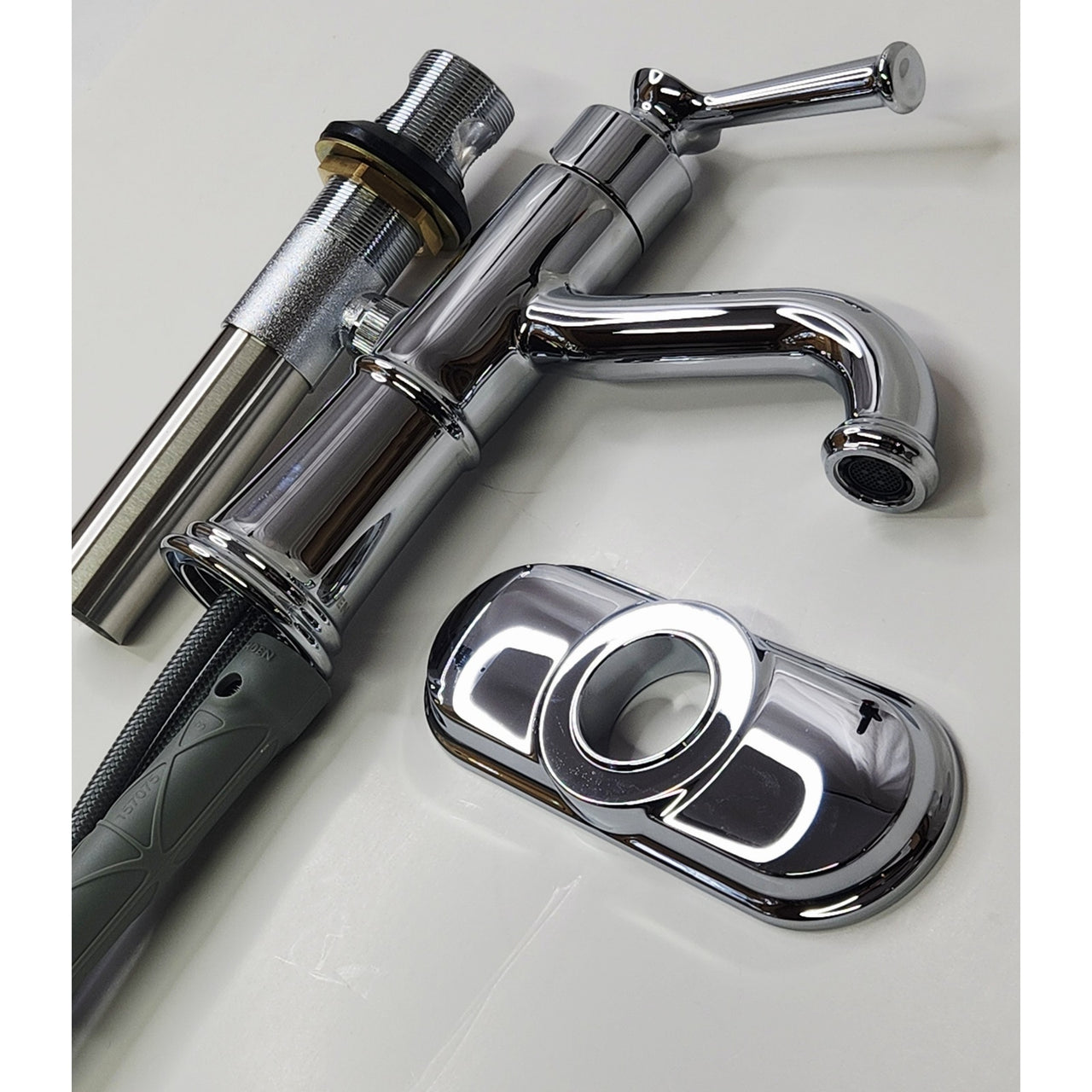 Moen 6402 Belfield 1.2 GPM Single Hole Bathroom Faucet - Chrome