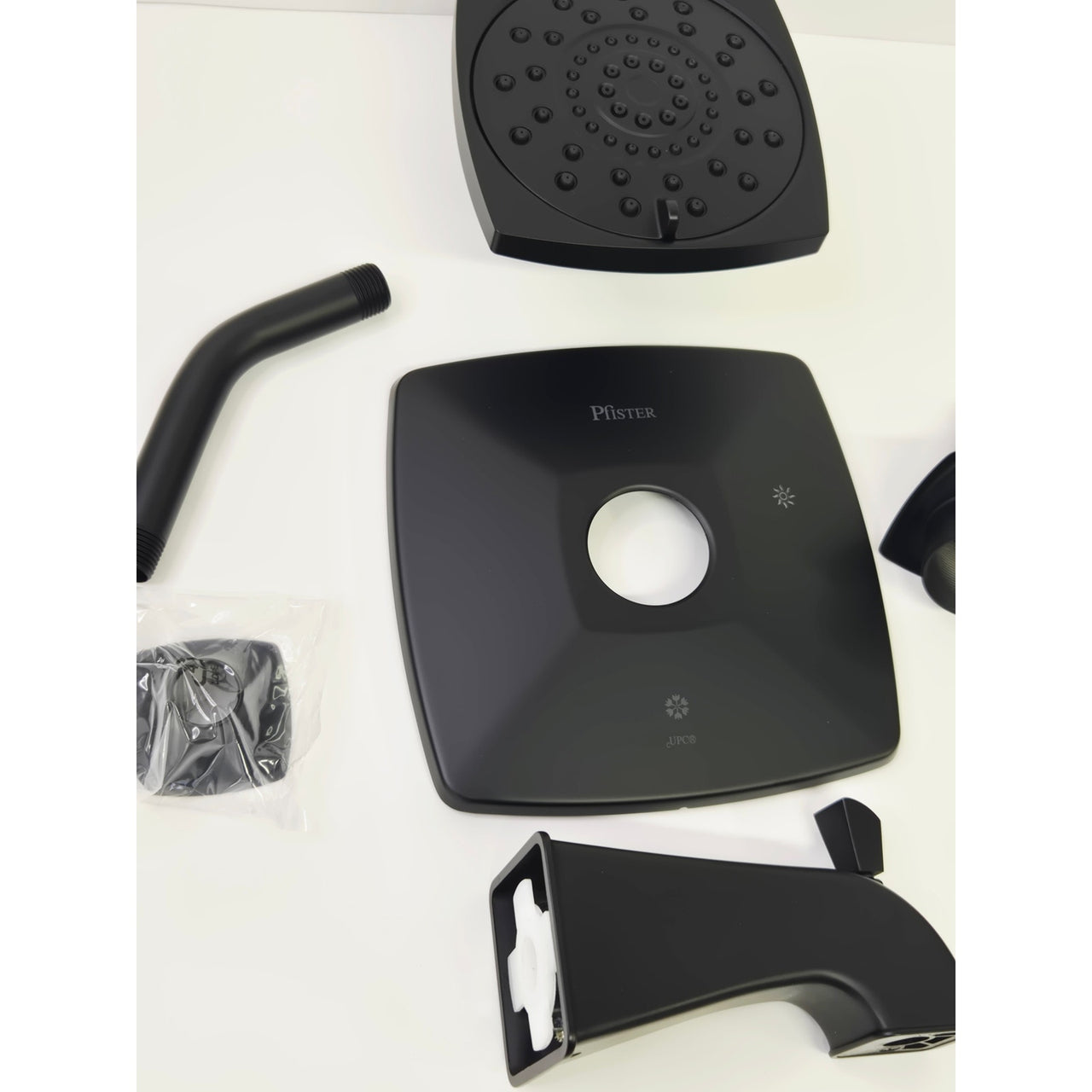 Pfister 8P8-WS2-BLLSB Bellance 3-Spray Tub and Shower Faucet - Matte Black