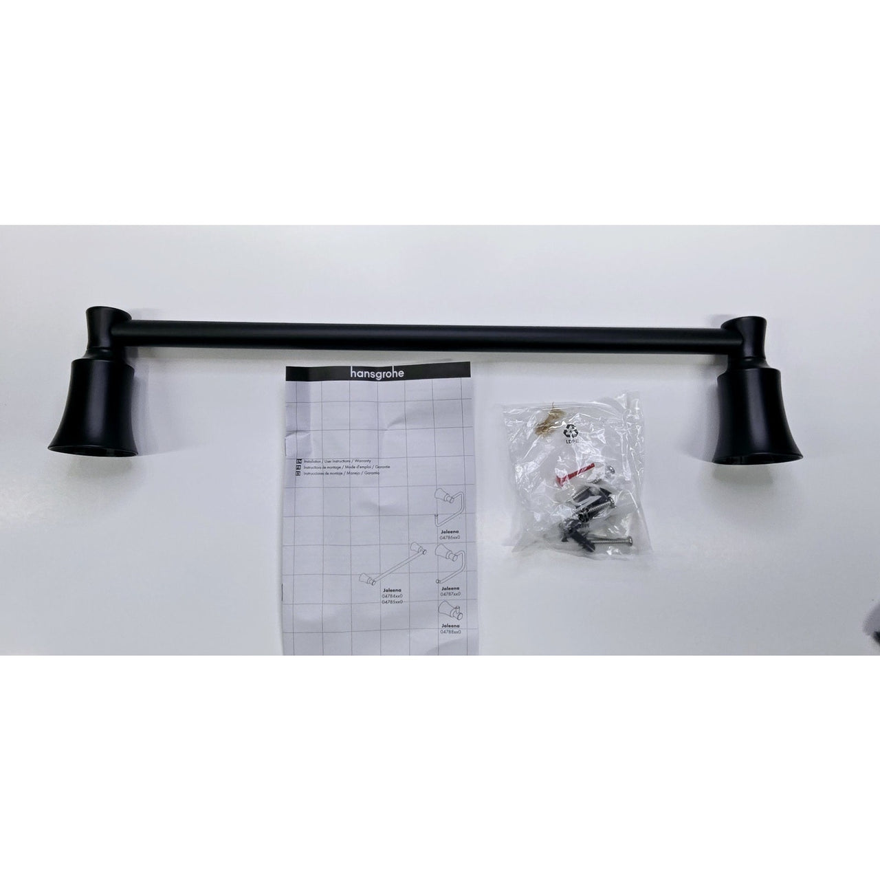 Hansgrohe 04784670 Joleena 18" Towel Bar - Matte Black